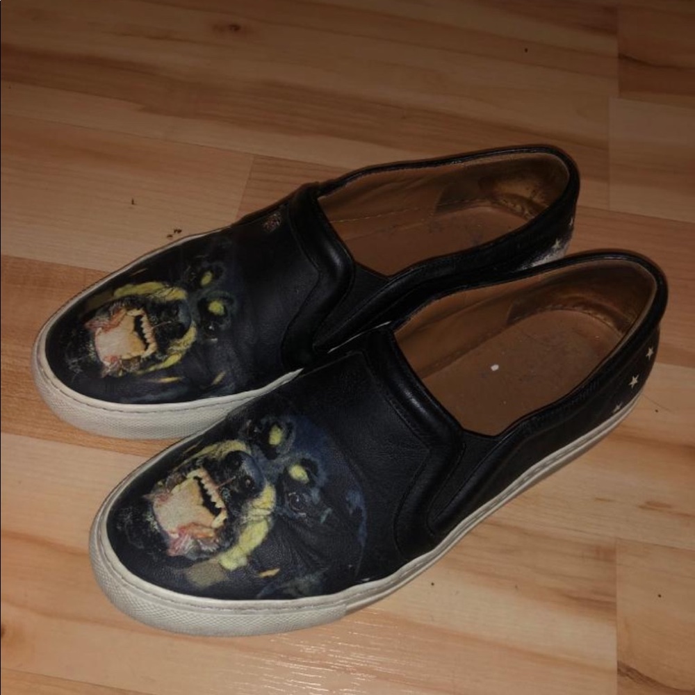 Givenchy Sneakers